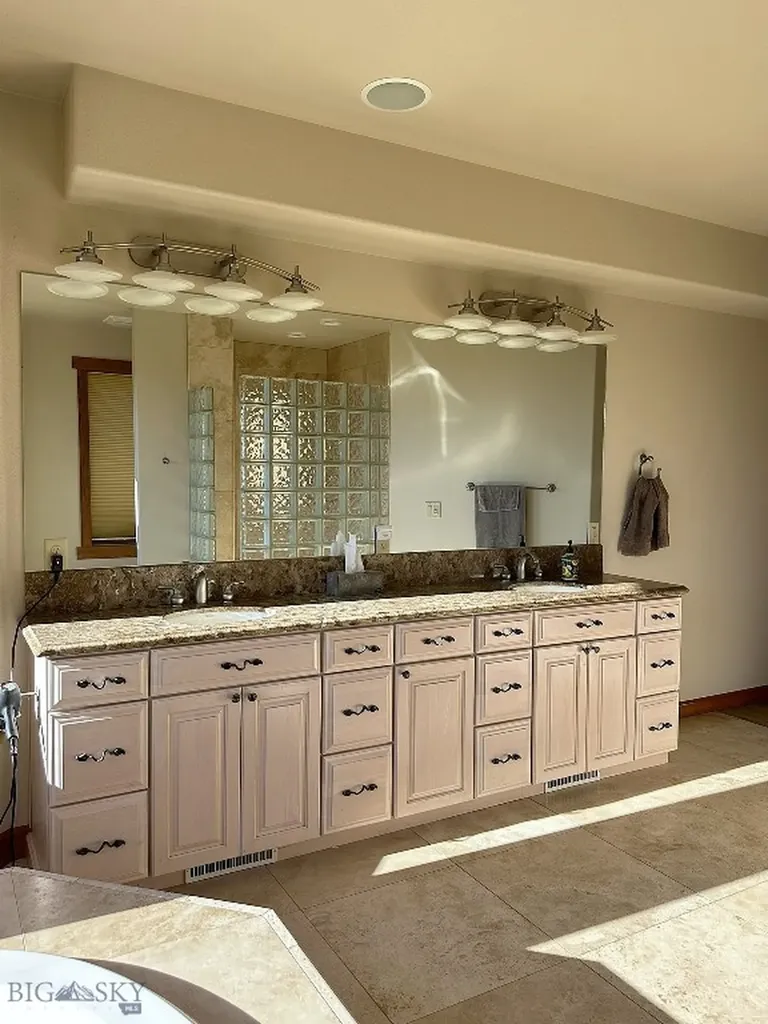 4220 Sunset Ridge Drive Helena MT 59602