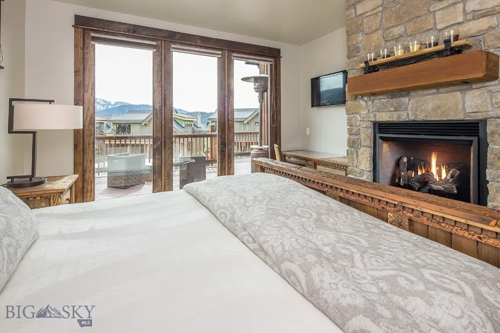 39 Upper Moose Hill Big Sky MT 59716