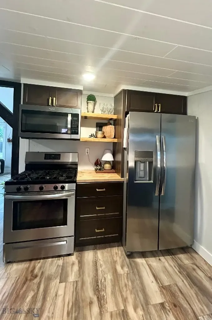 106 1/2 Hamilton Street Sheridan MT 59749
