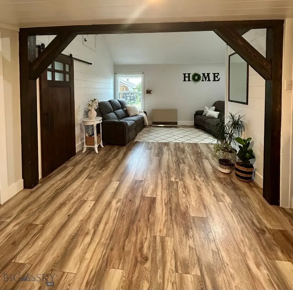 106 1/2 Hamilton Street Sheridan MT 59749
