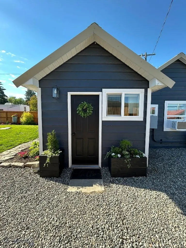 106 1/2 Hamilton Street Sheridan MT 59749