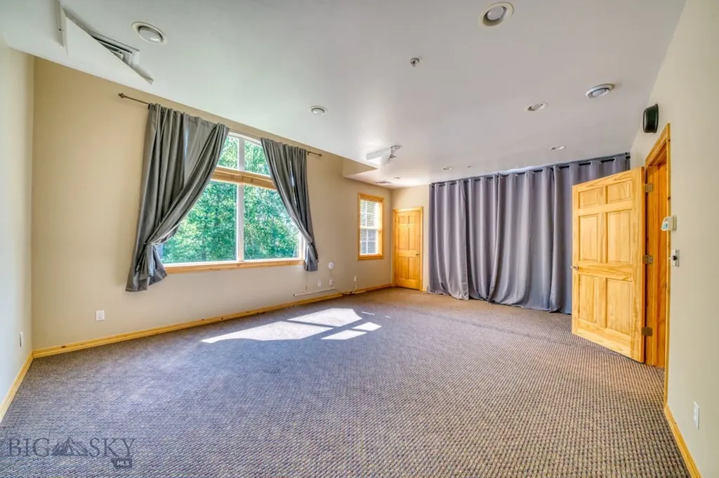 243 Pegasus Drive Bozeman MT 59718