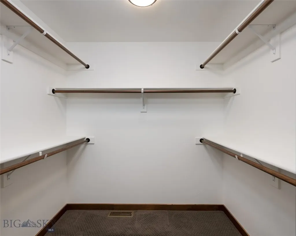 915 Stewart Loop Bozeman MT 59718