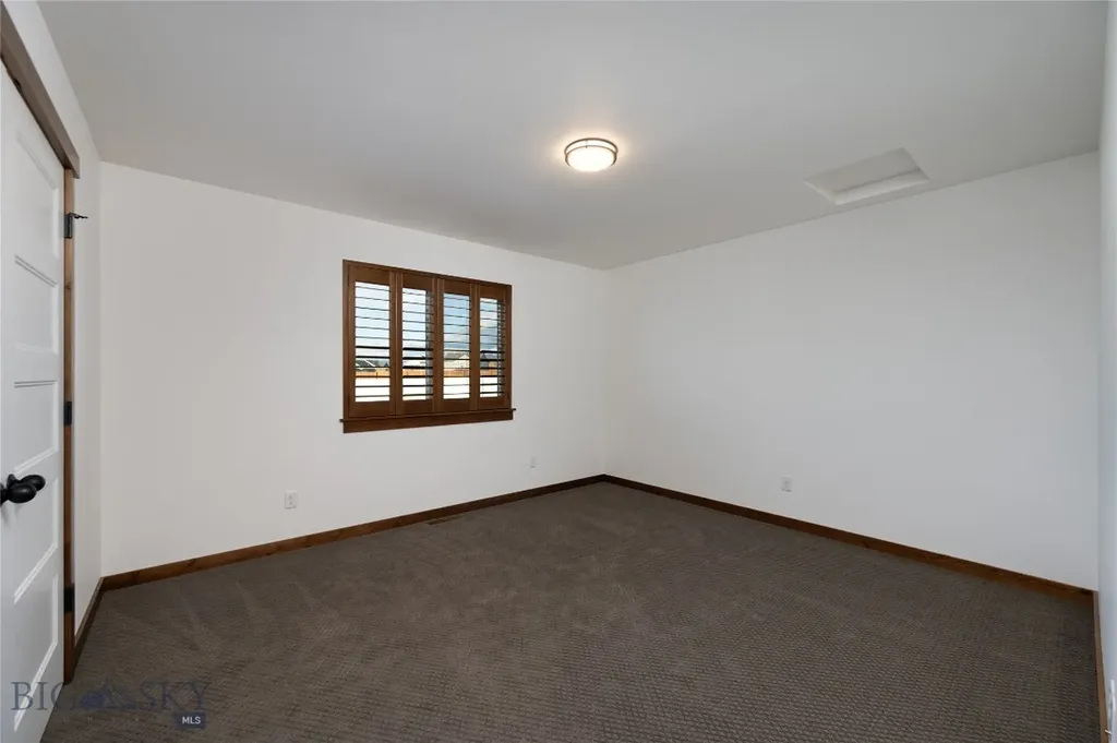 915 Stewart Loop Bozeman MT 59718