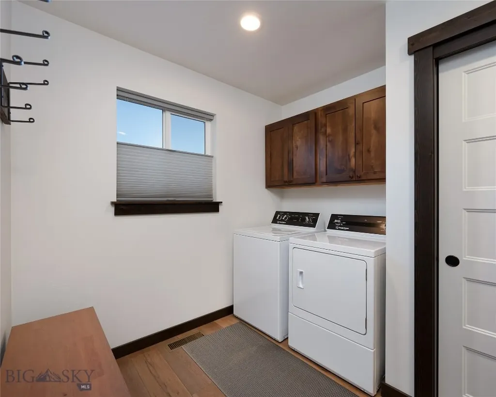 915 Stewart Loop Bozeman MT 59718