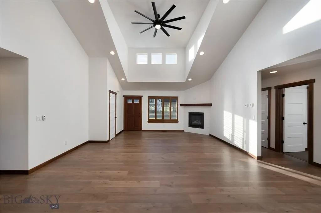 915 Stewart Loop Bozeman MT 59718