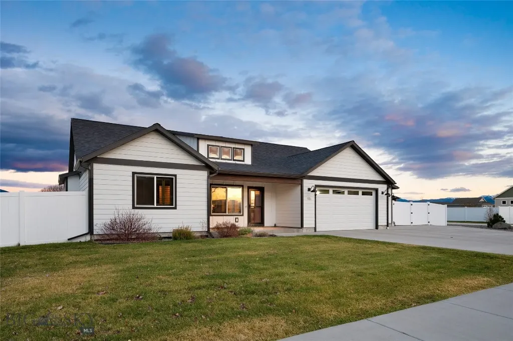 915 Stewart Loop Bozeman MT 59718