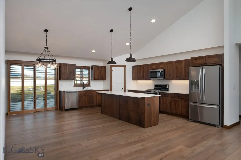 915 Stewart Loop Bozeman MT 59718