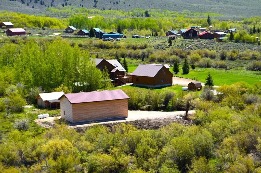 155 Moose Run Polaris MT 59746