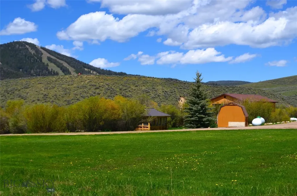 155 Moose Run Polaris MT 59746
