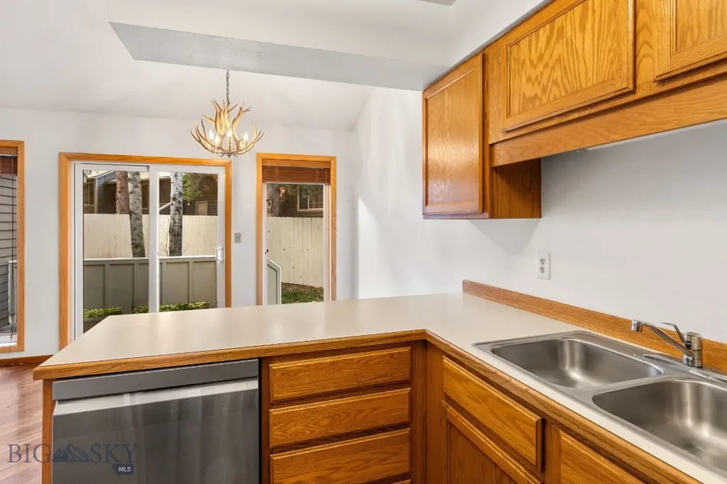 1725 W Koch Street Bozeman MT 59715