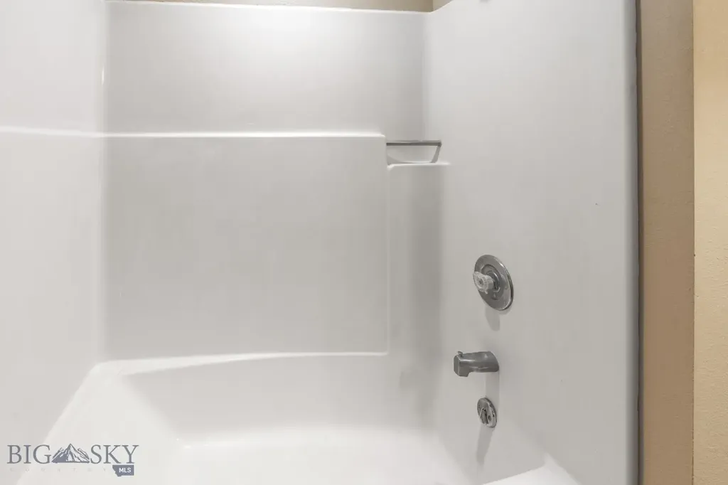1725 W Koch Street Bozeman MT 59715