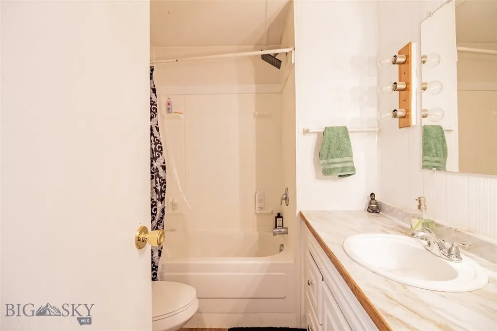 140 Shoestring Annie Road Butte MT 59701