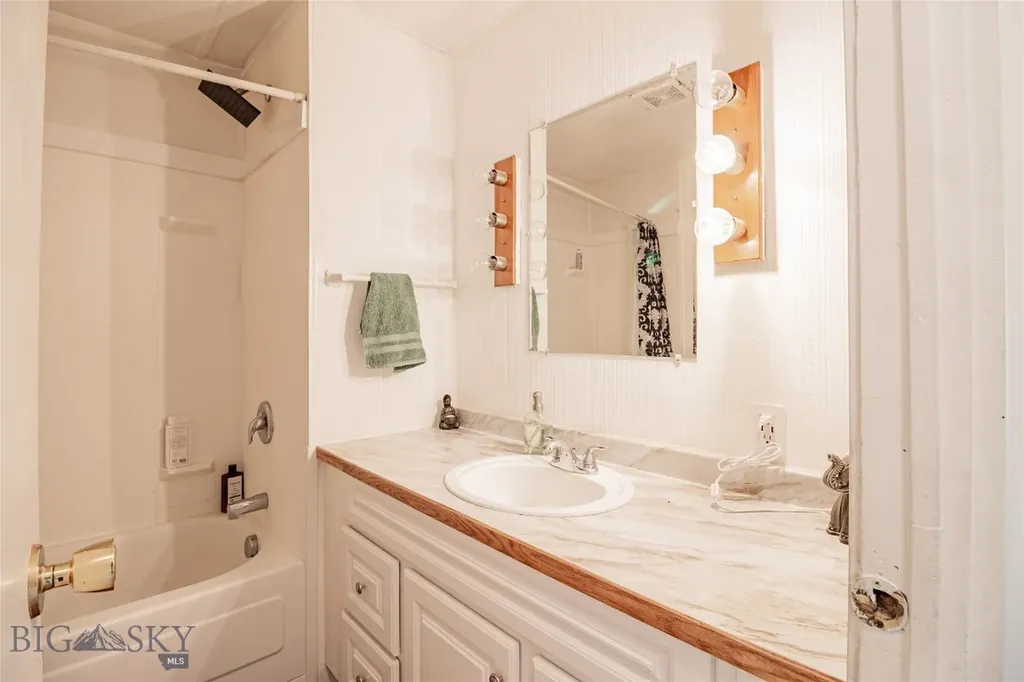 140 Shoestring Annie Road Butte MT 59701