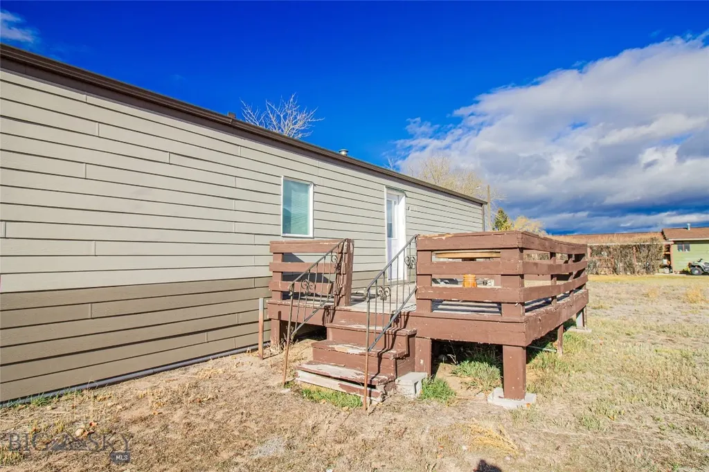 140 Shoestring Annie Road Butte MT 59701