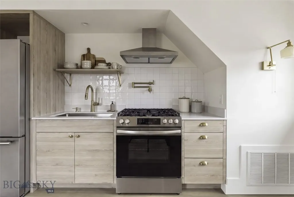 1301 Cambridge Drive Bozeman MT 59715