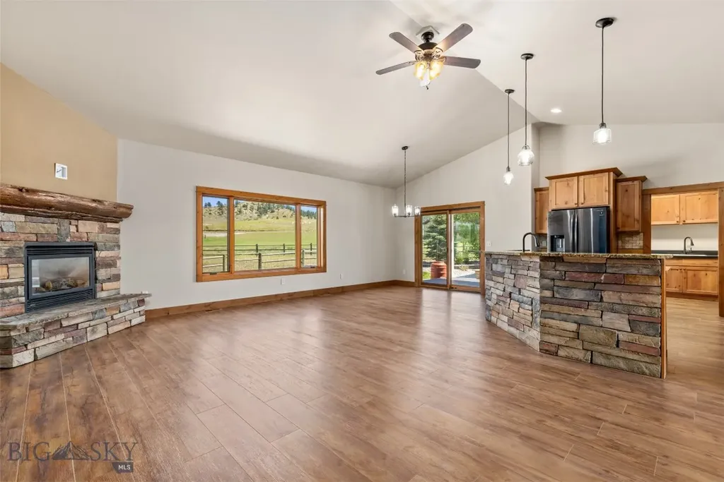 3877 High Trail Road Billings MT 59101