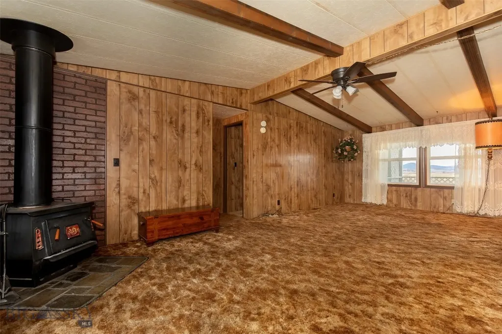 1043 Mount Highway 55 Whitehall MT 59759