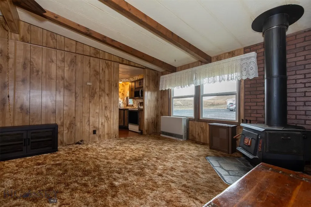 1043 Mount Highway 55 Whitehall MT 59759