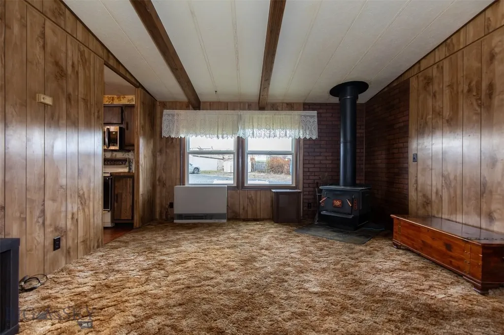 1043 Mount Highway 55 Whitehall MT 59759