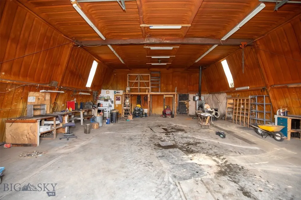 1043 Mount Highway 55 Whitehall MT 59759