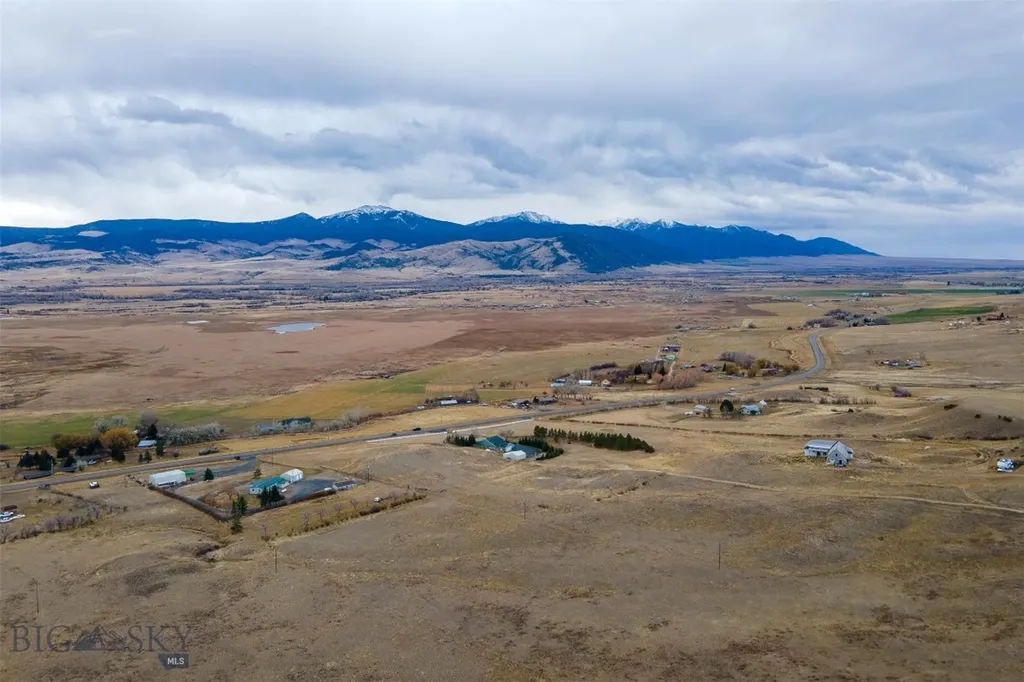 1043 Mount Highway 55 Whitehall MT 59759
