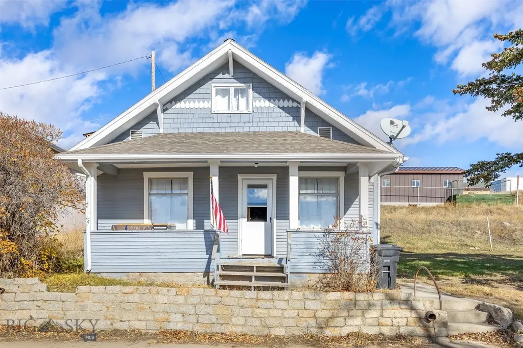 21 Oneil Butte MT 59701