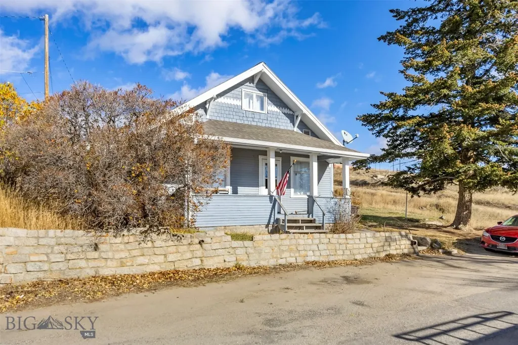 21 Oneil Butte MT 59701