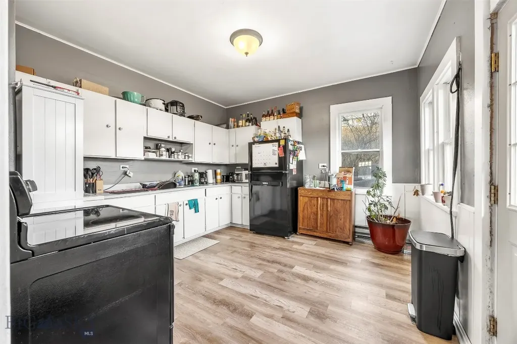 21 Oneil Butte MT 59701