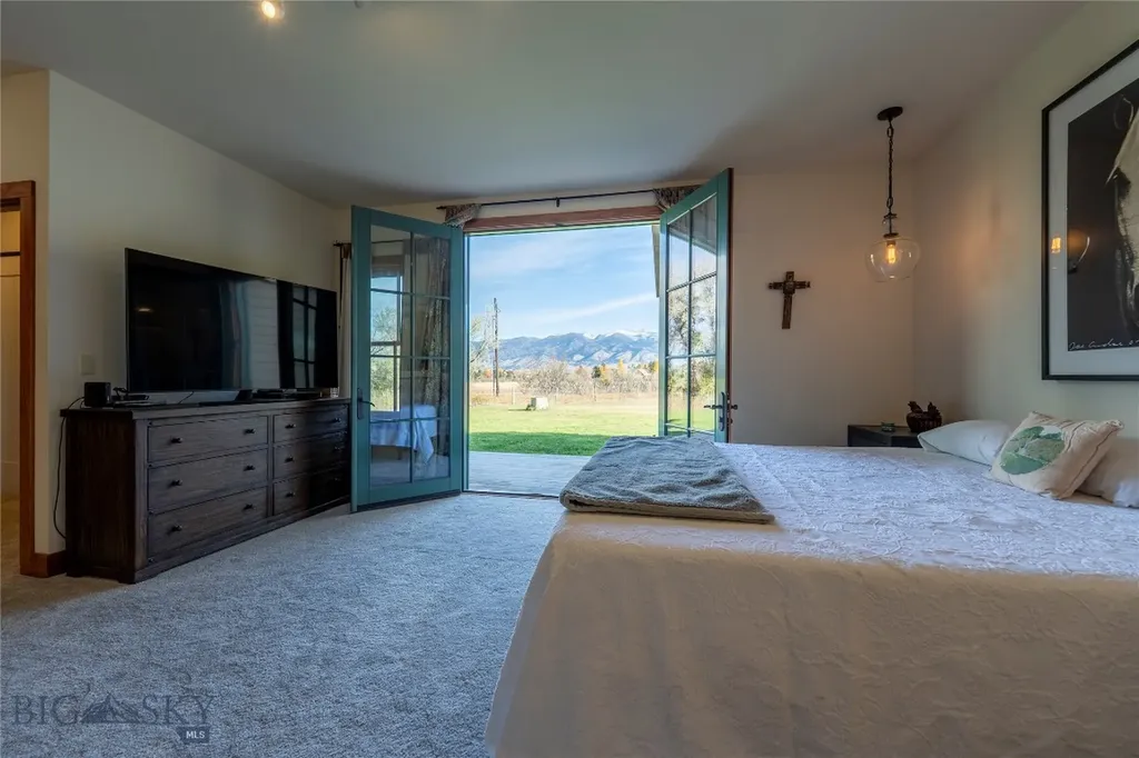 7200 Springhill Belgrade MT 59714