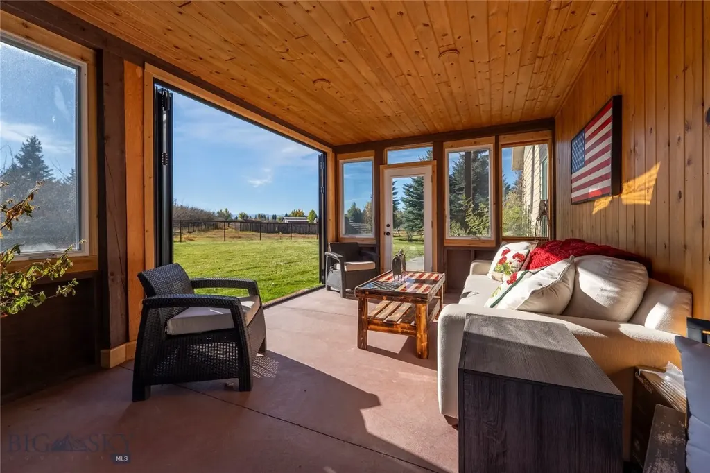 7200 Springhill Belgrade MT 59714