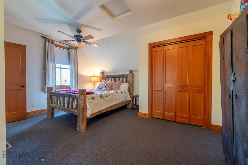 7200 Springhill Belgrade MT 59714