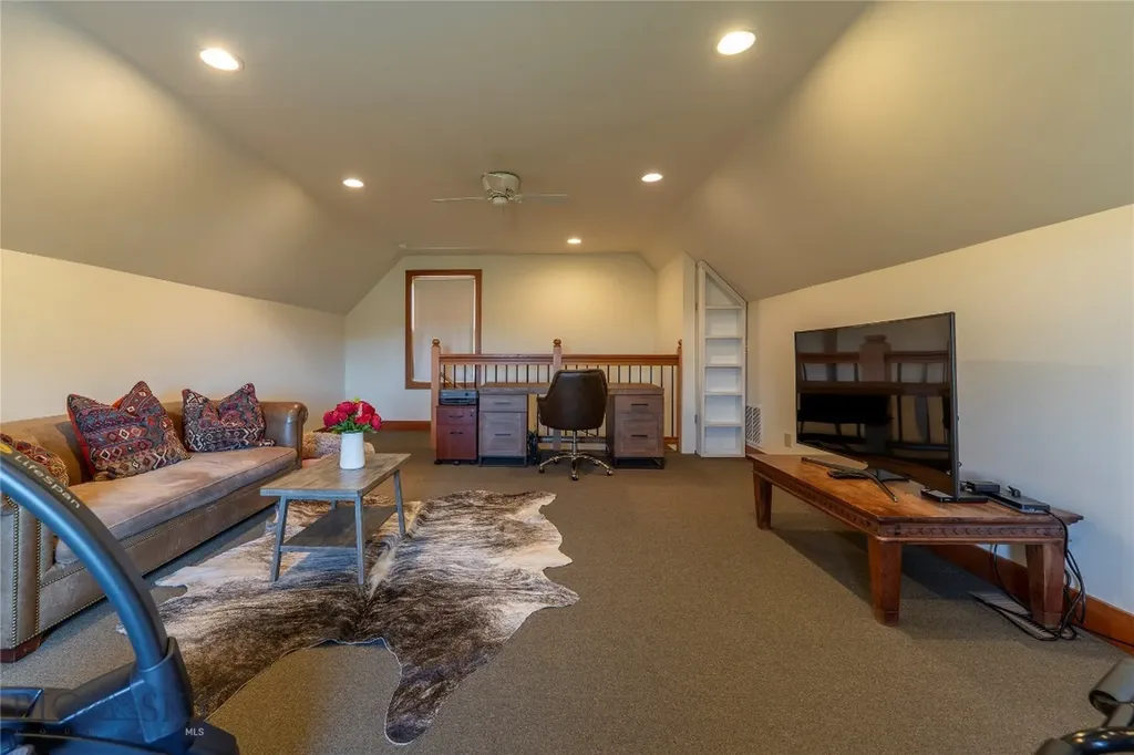 7200 Springhill Belgrade MT 59714