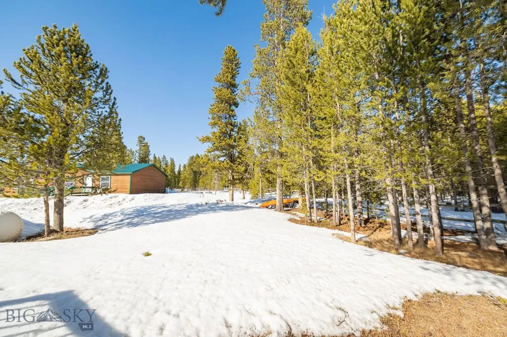 1319 Mcclellan West Yellowstone MT 59758