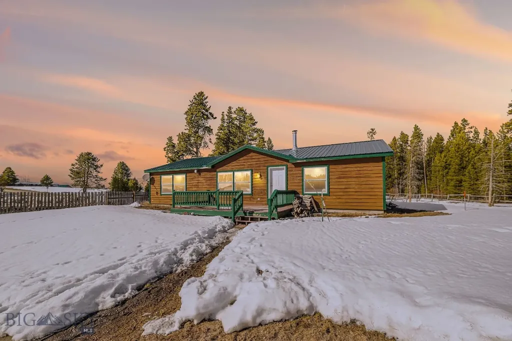 1319 Mcclellan West Yellowstone MT 59758