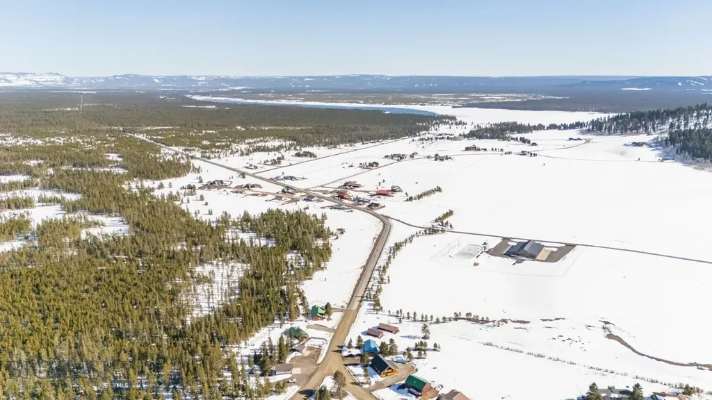 1319 Mcclellan West Yellowstone MT 59758