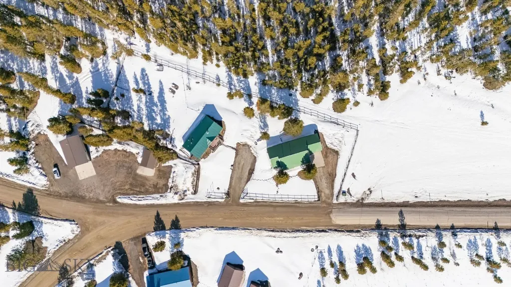 1319 Mcclellan West Yellowstone MT 59758