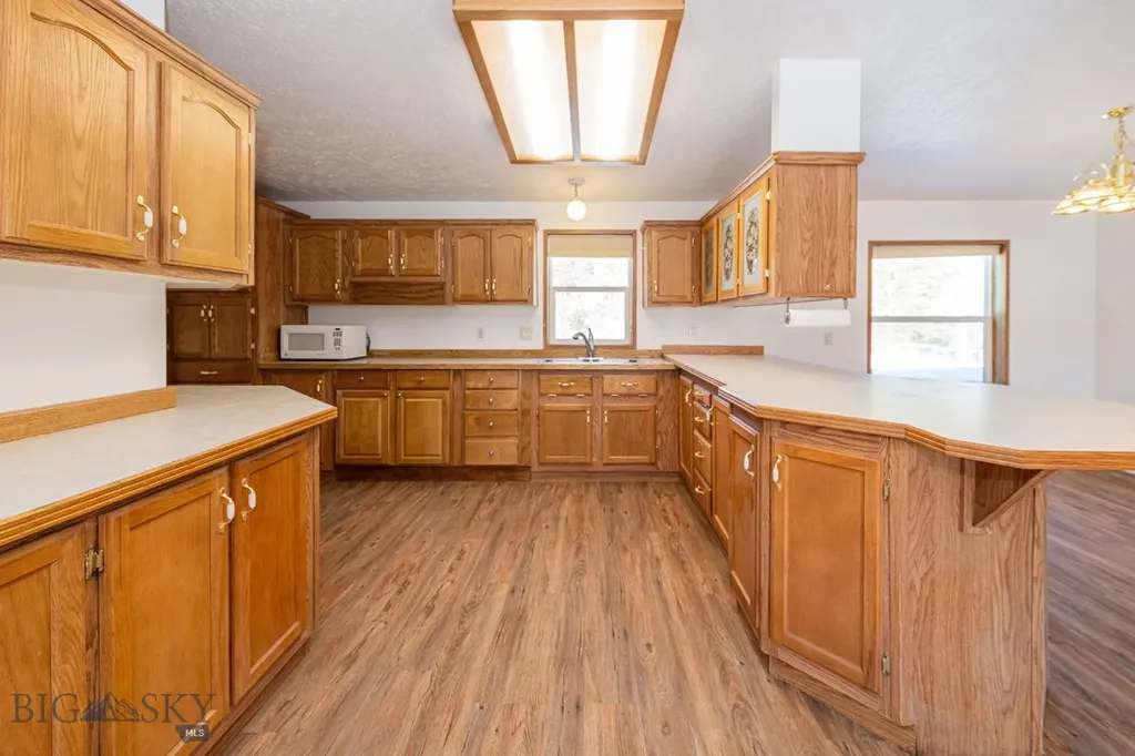 1319 Mcclellan West Yellowstone MT 59758