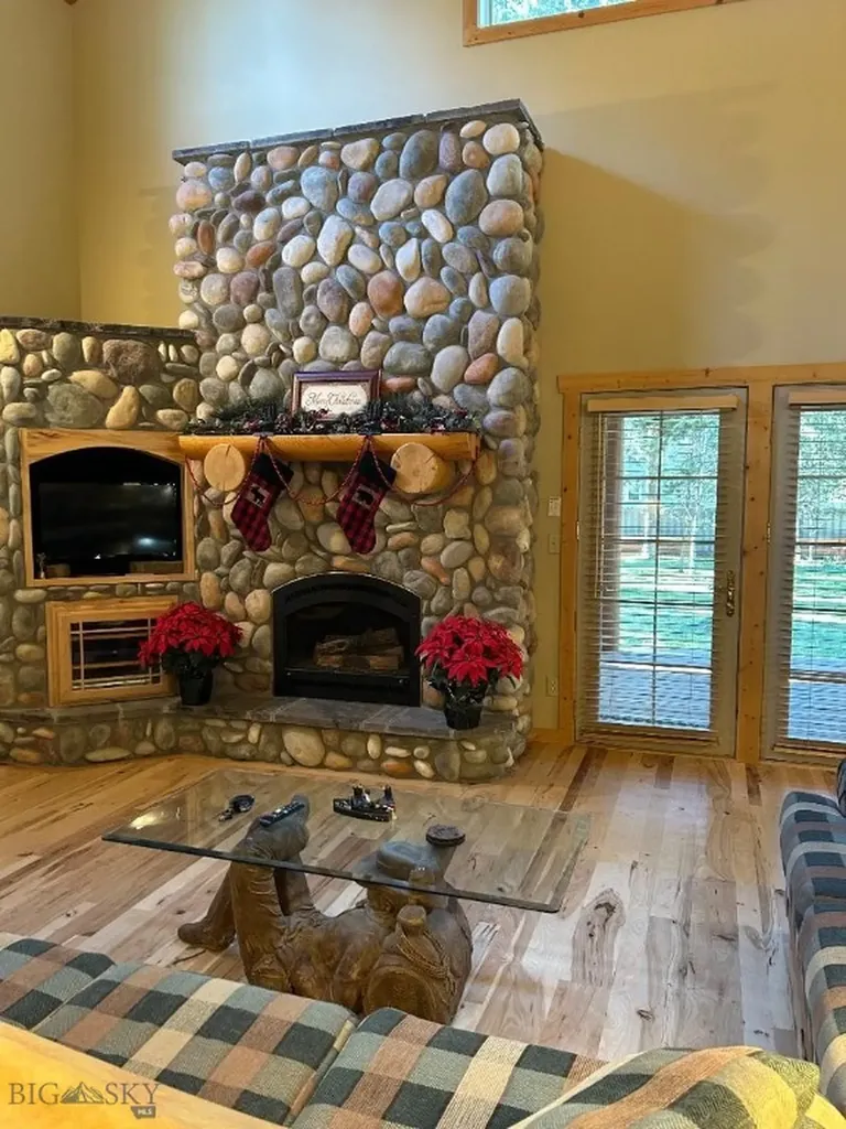 505 Gallatin West Yellowstone MT 59758