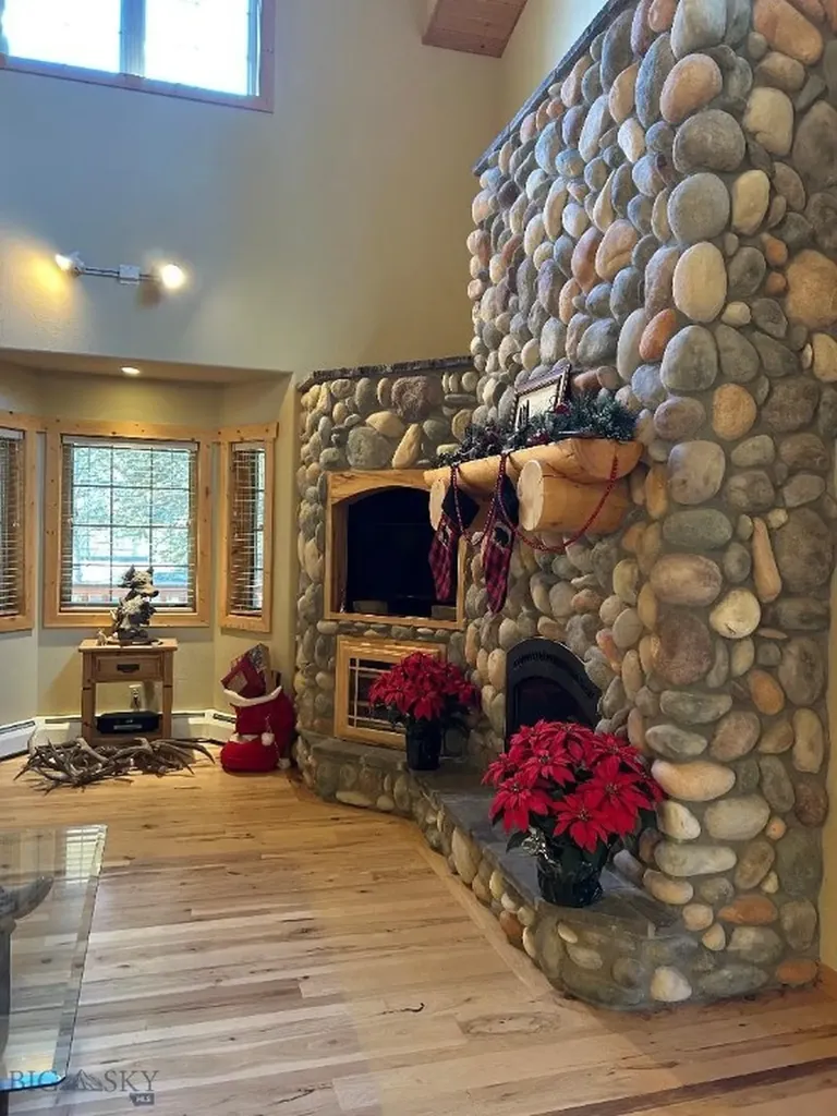 505 Gallatin West Yellowstone MT 59758