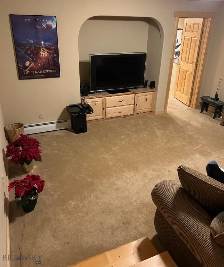 505 Gallatin West Yellowstone MT 59758