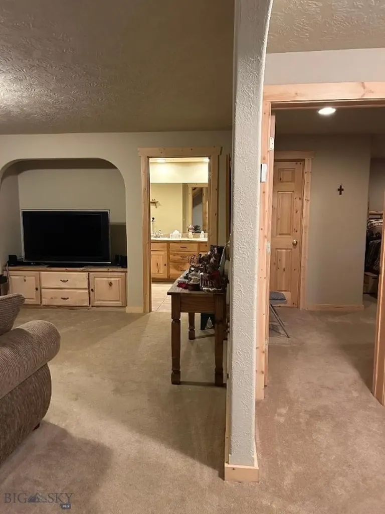 505 Gallatin West Yellowstone MT 59758