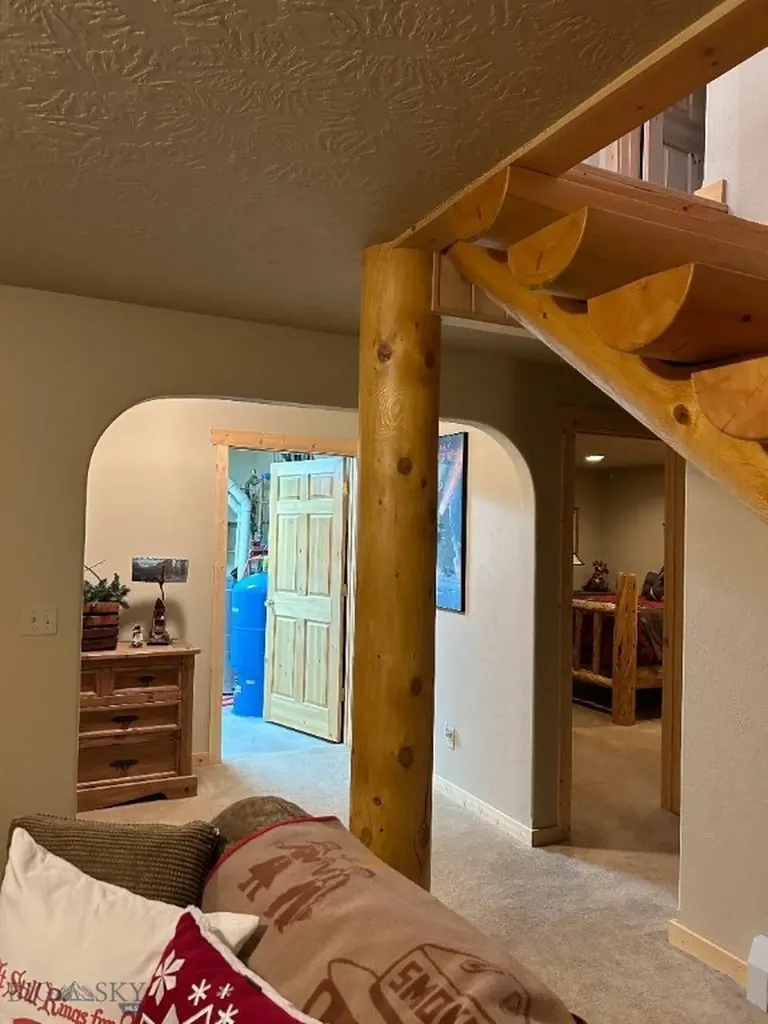 505 Gallatin West Yellowstone MT 59758