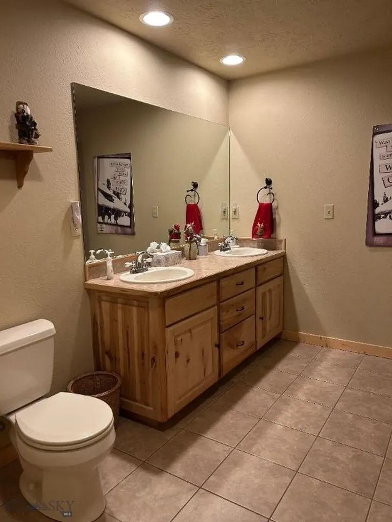 505 Gallatin West Yellowstone MT 59758