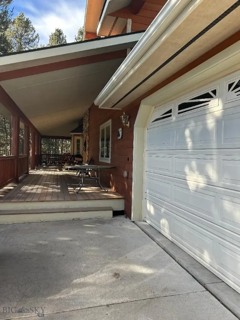 505 Gallatin West Yellowstone MT 59758