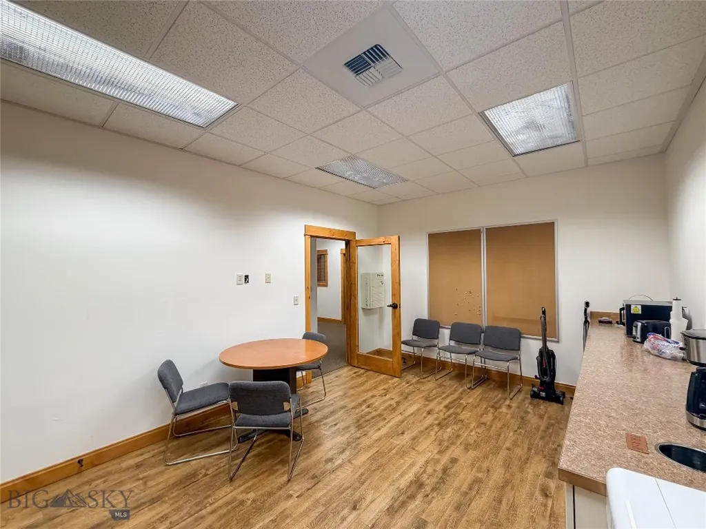 8358 Huffine Lane Bozeman MT 59718