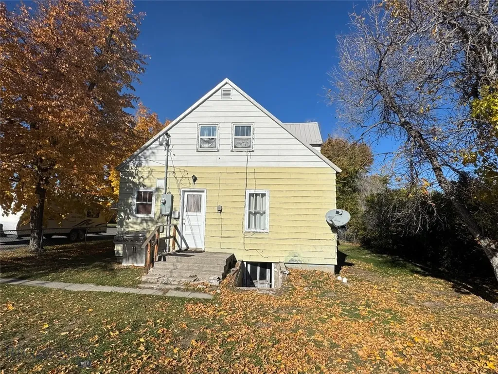 401 E 7th Avenue Big Timber MT 59011