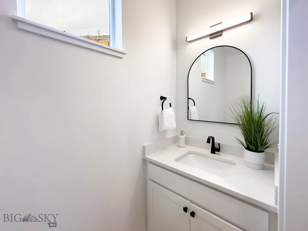 829 Accolade Loop Belgrade MT 59714