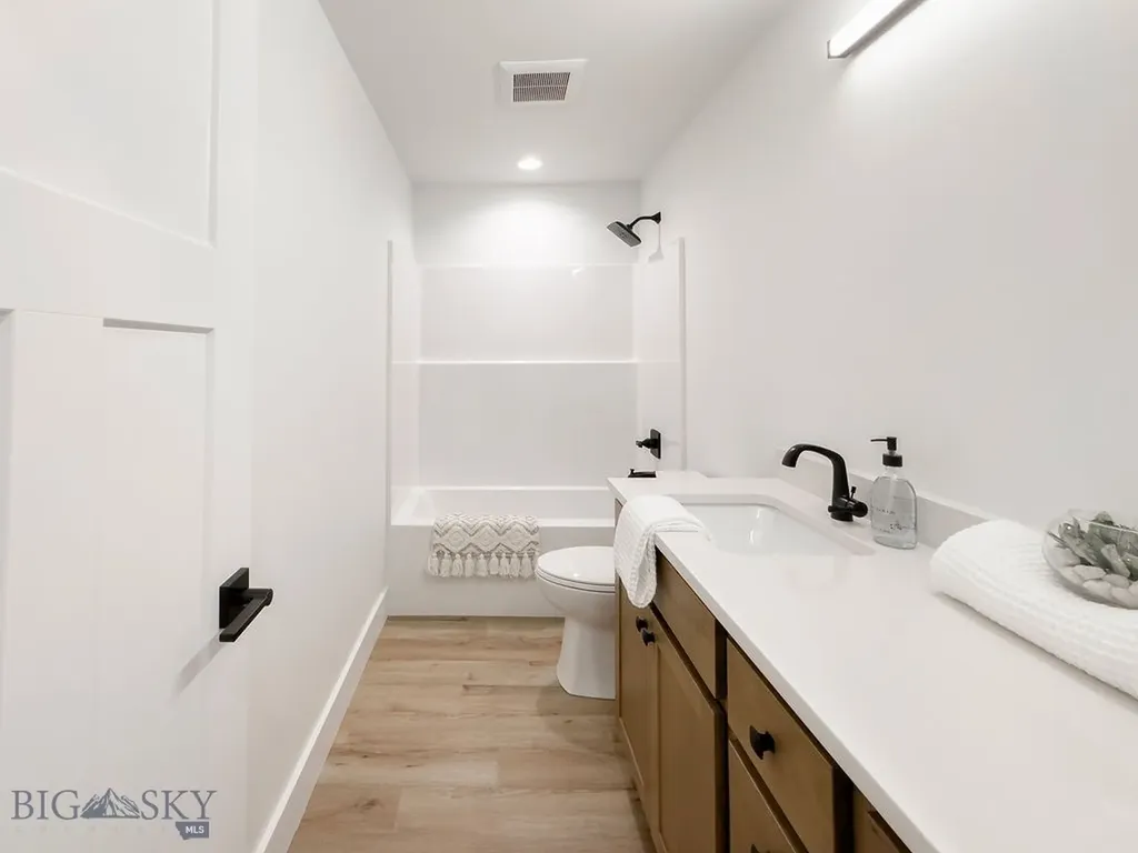 829 Accolade Loop Belgrade MT 59714