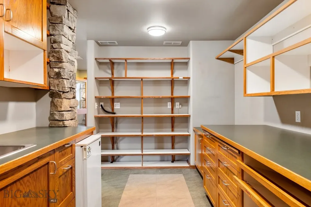 122 S Willson Avenue Bozeman MT 59715